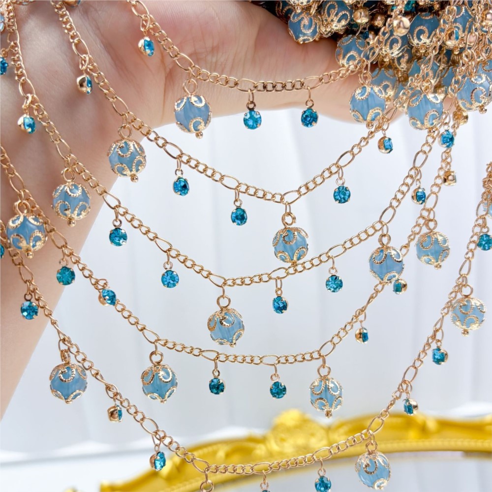 Pearl Trim Chain - Cadena de latón con cuentas de